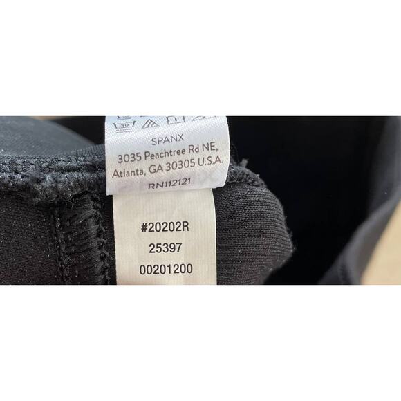 Spanx Perfect Ankle Pant - Black - Size Small - Picture 4 of 4